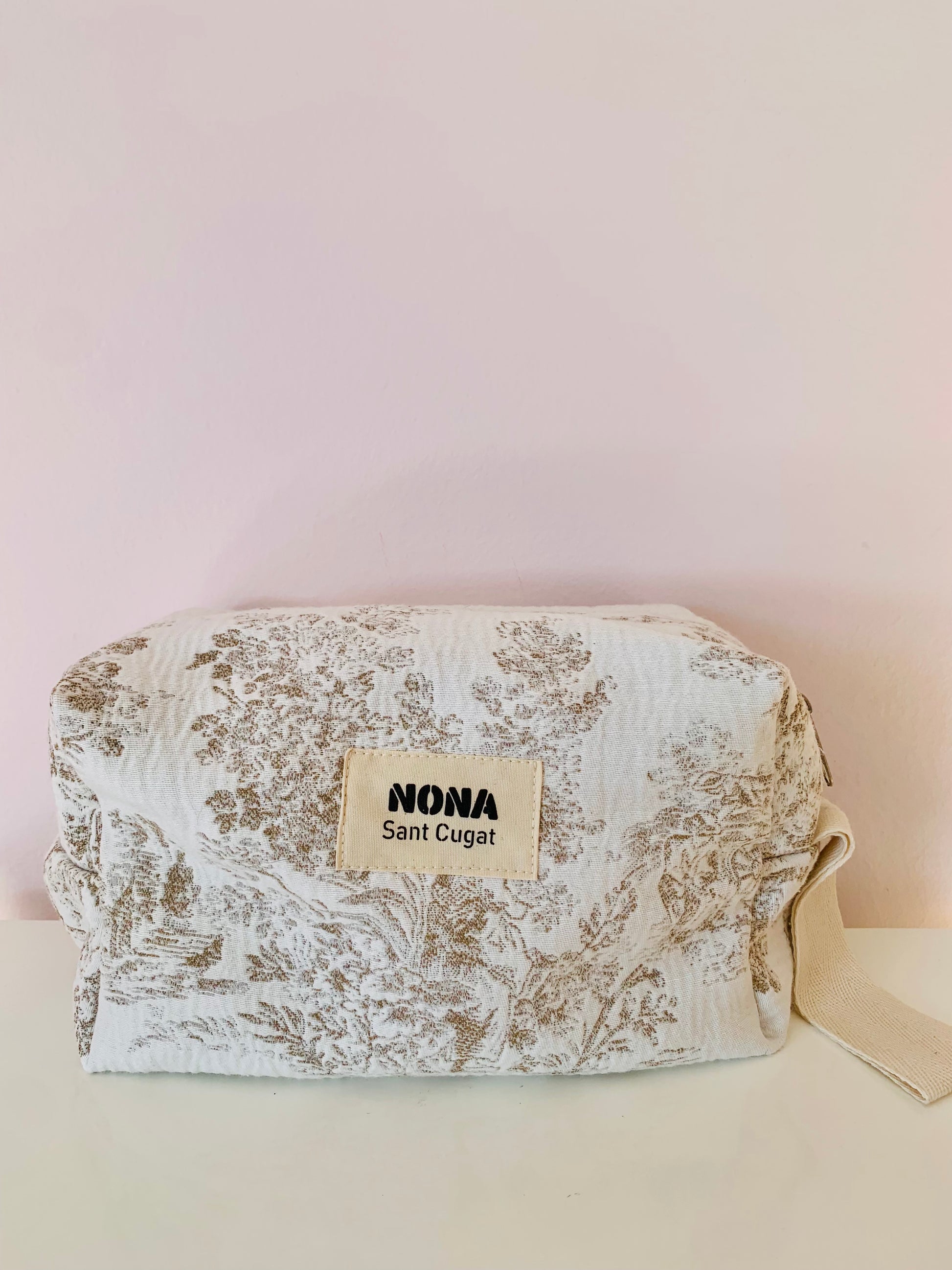 NECESER BEIGE