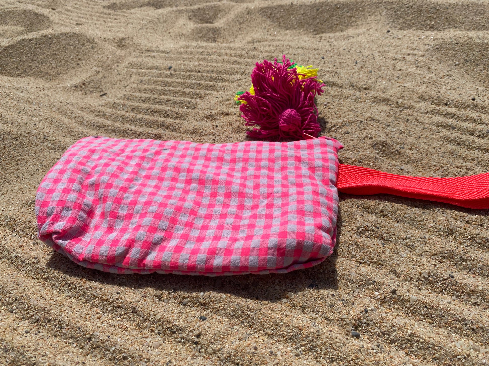 Bolso de mano coral rosa fluor
