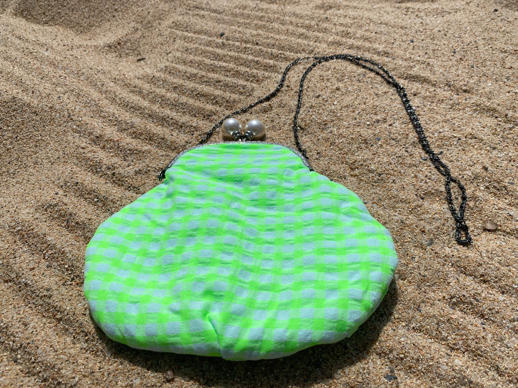 Bolsito Nemo verde fluor