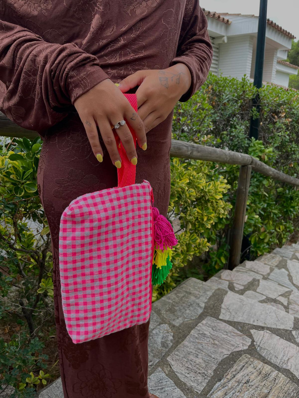 Bolso de mano coral rosa fluor